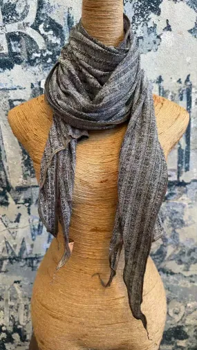 A Regal Nature Scarf